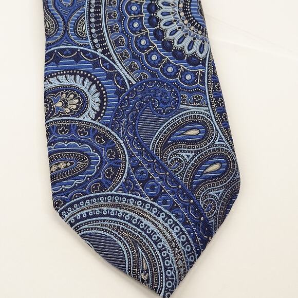 John W. Nordstrom Men's 100% Silk Tie Blue Designer Paisley Necktie - Picture 1 of 6